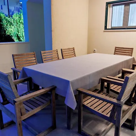 Luxury Semi-detached House With A Pool Near The Sea Holiday home Kastela