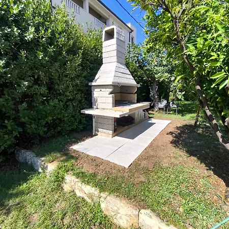 Luxury Semi-detached House With A Pool Near The Sea Holiday home Kastela